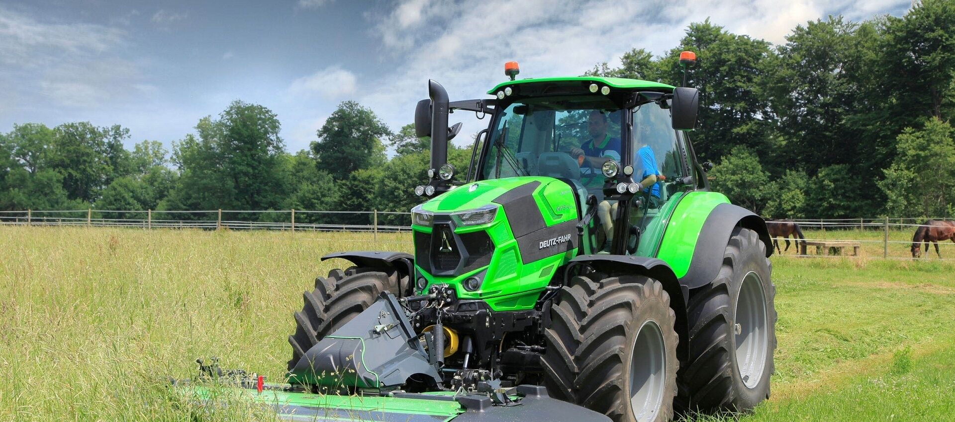 SDF-0127_4_Fotoretusche_A5_HighRes2_1MB